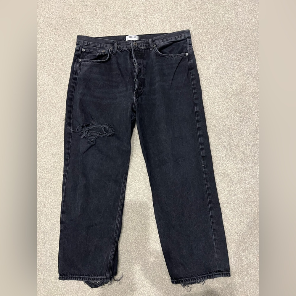 Agolde black distressed crop jean